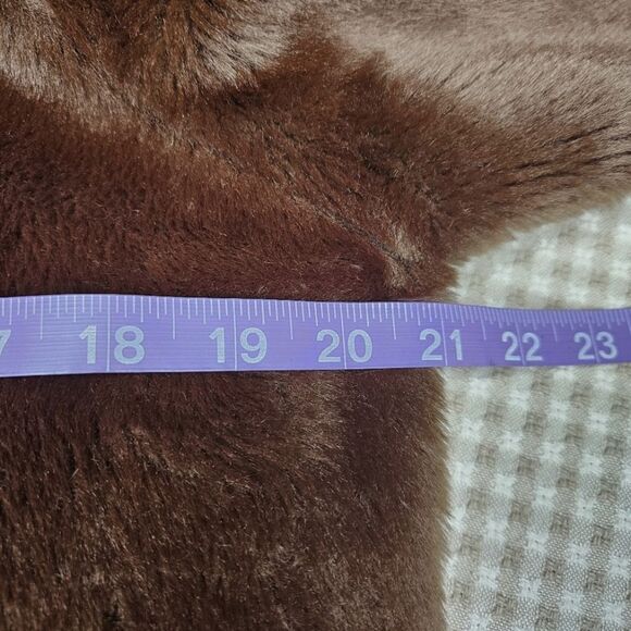 A Borg Fabric Tiffany Loungewear 70's Chocolate Brown Thick Fluffy Belted Robe - Picture 8 of 15